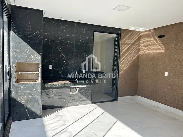 Casa com 210m² 3 quartos e 2 banheiros, à venda, no bairro Setor Serra Dourada - 3ª Etapa em Aparecida de Goiânia