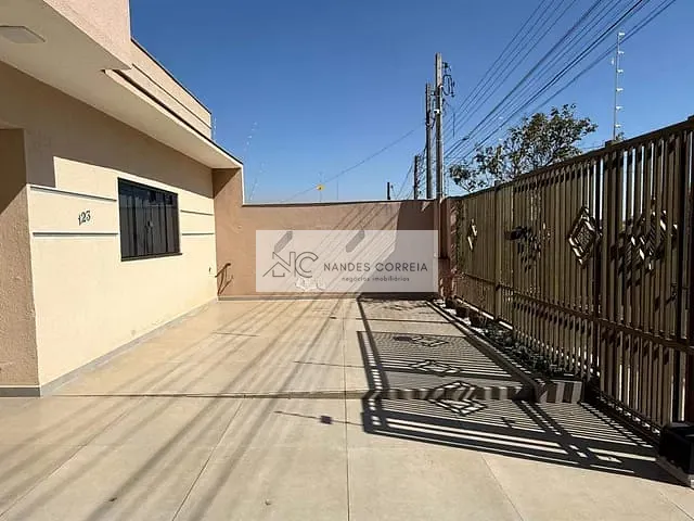 Casa 3 quartos e 3 banheiros, à venda, no bairro Jardim Planalto em Londrina