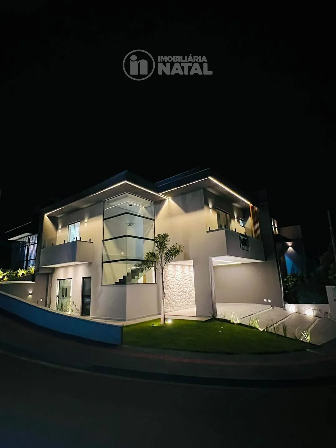 Casa, 3 quartos, 162 m² - Foto 2