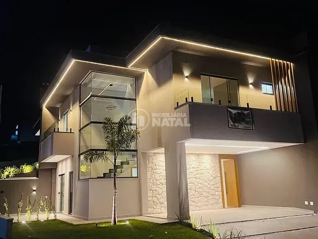 Casa com 179m² 3 quartos e 4 banheiros, à venda, no bairro Heimtal em Londrina