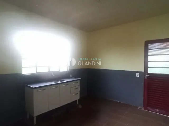 Casa com 100m² 2 quartos e 1 banheiro, para alugar, no bairro Parque Residencial Itamaraty em Artur Nogueira