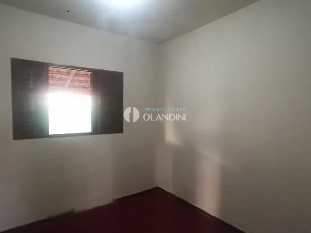 Casa com 100m² 2 quartos e 1 banheiro, para alugar, no bairro Parque Residencial Itamaraty em Artur Nogueira