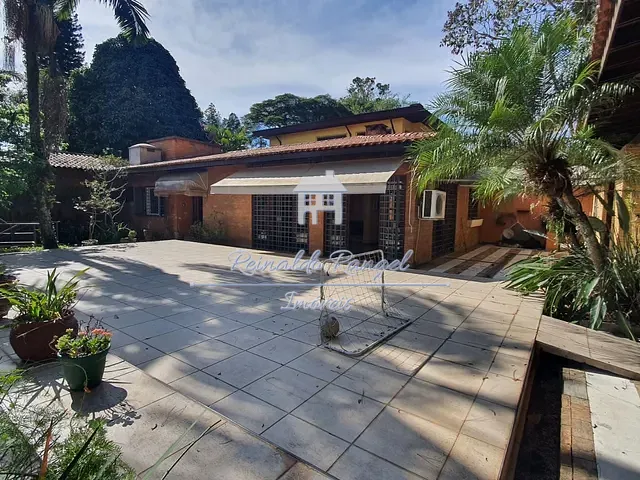 Casa com 695m² 4 quartos e 6 banheiros, à venda, no bairro Jardim Marajoara em São Paulo