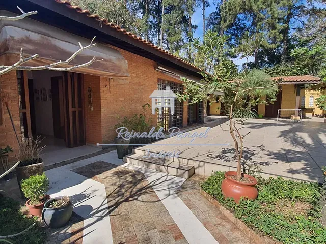 Casa com 695m² 4 quartos e 6 banheiros, à venda, no bairro Jardim Marajoara em São Paulo