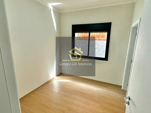Casa com 300m² 3 quartos e 4 banheiros, à venda, no bairro Vila Pagano em Valinhos