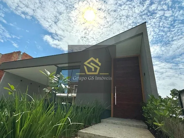 Casa com 300m² 3 quartos e 4 banheiros, à venda, no bairro Vila Pagano em Valinhos