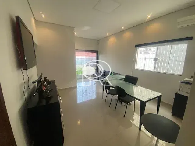 Casa 1 quarto e 1 banheiro, à venda, no bairro Vila Tupy em Registro