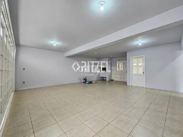 Casa com 432m² 2 quartos e 1 banheiro, para alugar, no bairro Rincão em Novo Hamburgo