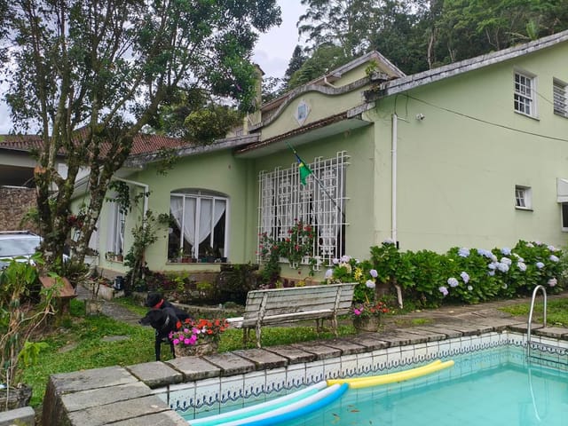 Casa com 3000m², à venda, no bairro Quitandinha em Petrópolis