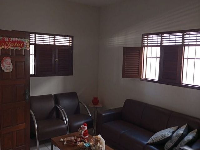 Casa com 220m² 4 quartos e 2 banheiros, à venda, no bairro Loteamento Novo Horizonte em João Pessoa