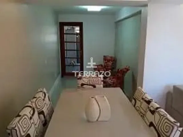Casa com 248m² 3 quartos e 1 banheiro, à venda, no bairro Monte Castelo em Volta Redonda