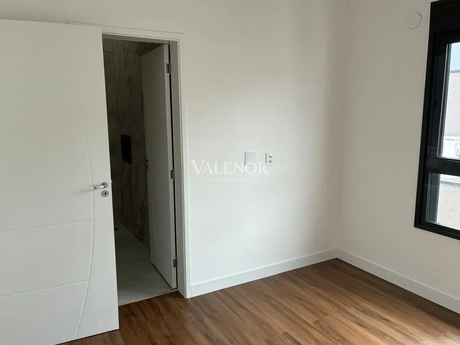 Casa, 3 quartos, 286 m² - Foto 35