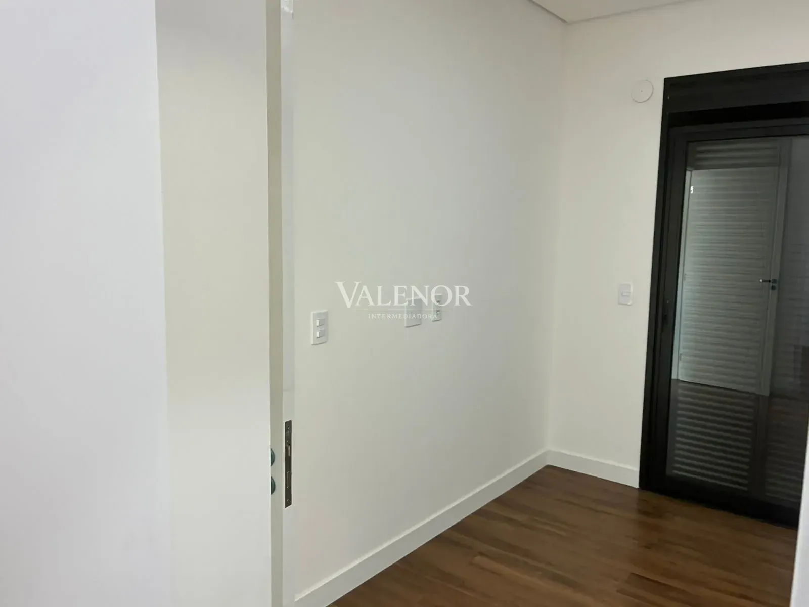 Casa, 3 quartos, 286 m² - Foto 38