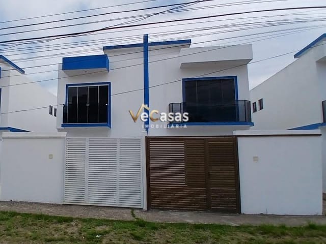 Casa com 90m² 2 quartos e 3 banheiros, à venda, no bairro Jardim Bela Vista em Rio das Ostras
