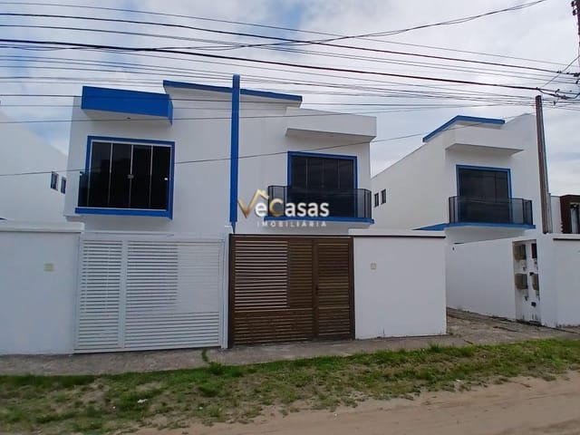 Casa com 90m² 2 quartos e 3 banheiros, à venda, no bairro Jardim Bela Vista em Rio das Ostras