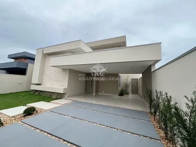 Casa com 377m² 2 quartos e 1 banheiro, à venda, no bairro Residencial Riviera Suíça I em Sinop