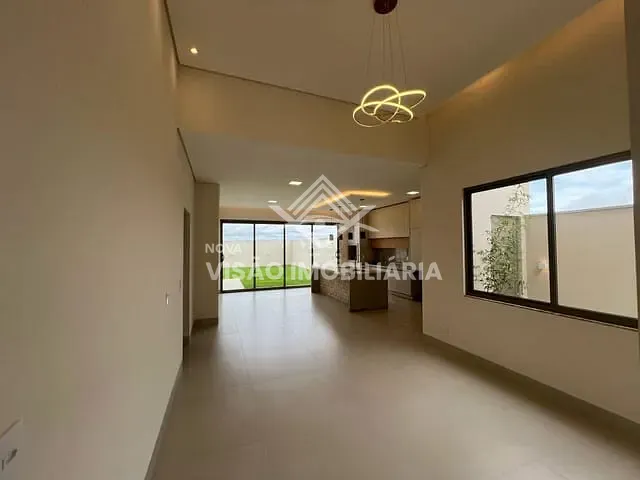 Casa com 377m² 2 quartos e 1 banheiro, à venda, no bairro Residencial Riviera Suíça I em Sinop
