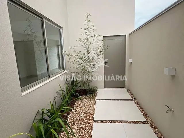 Casa com 377m² 2 quartos e 1 banheiro, à venda, no bairro Residencial Riviera Suíça I em Sinop