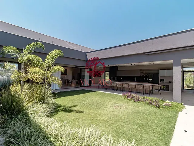 Casa com 2000m² 4 quartos e 5 banheiros, à venda, no bairro Residencial Vila Arcádia em Lagoa Santa