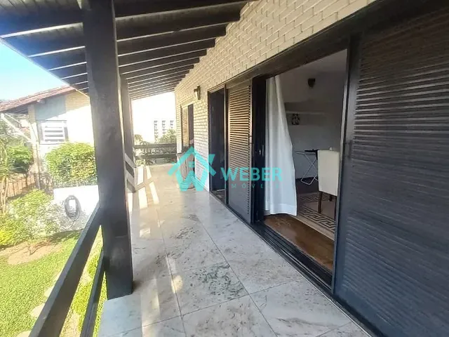 Casa com 400m² 3 quartos e 3 banheiros, para alugar, no bairro Boa Vista em Novo Hamburgo