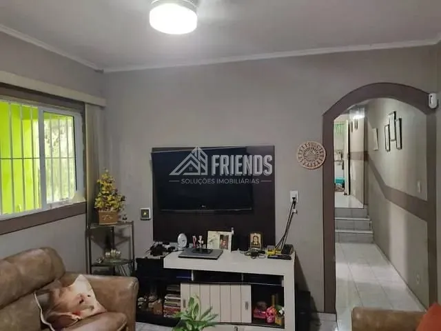 Casa com 110m² 2 quartos e 2 banheiros, à venda, no bairro Chácara Seis de Outubro em São Paulo