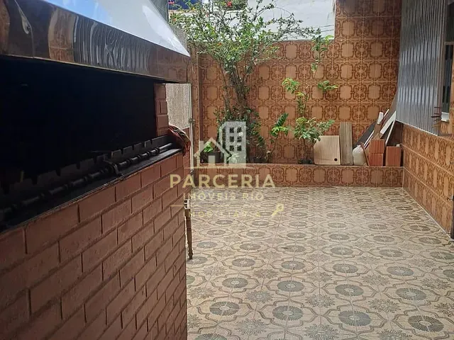 Casa com 200m² 4 quartos e 4 banheiros, à venda, no bairro Irajá em Rio de Janeiro