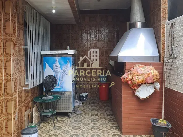 Casa com 200m² 4 quartos e 4 banheiros, à venda, no bairro Irajá em Rio de Janeiro