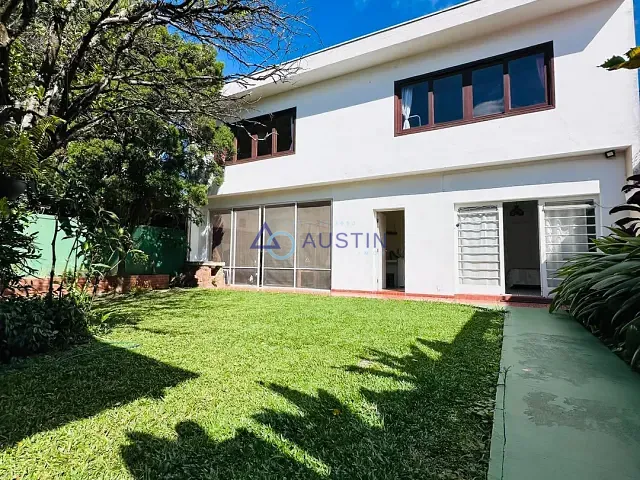 Casa com 420m² 5 quartos e 4 banheiros, à venda, no bairro Granja Julieta em São Paulo