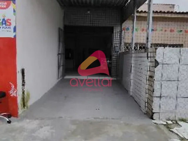 Casa para alugar, no bairro Engenho do Meio em Recife