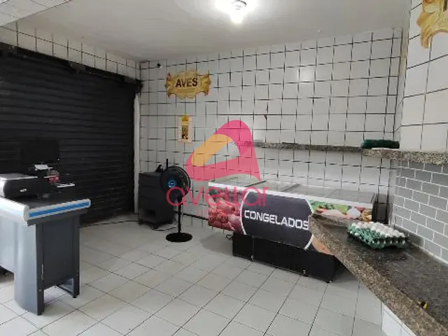 Casa para alugar, no bairro Engenho do Meio em Recife