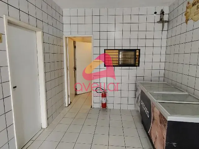 Casa para alugar, no bairro Engenho do Meio em Recife