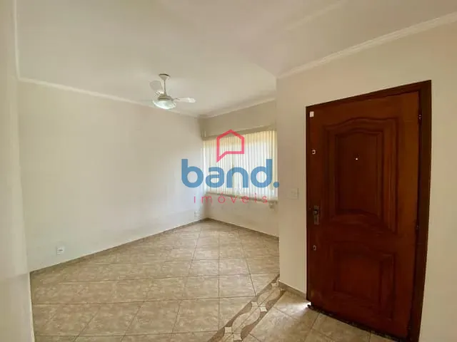 Casa com 400m² 3 quartos e 2 banheiros, à venda, no bairro Vila Alcala em Porto Feliz