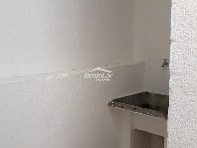 Casa com 35m² 1 quarto e 1 banheiro, para alugar, no bairro Lauzane Paulista em São Paulo