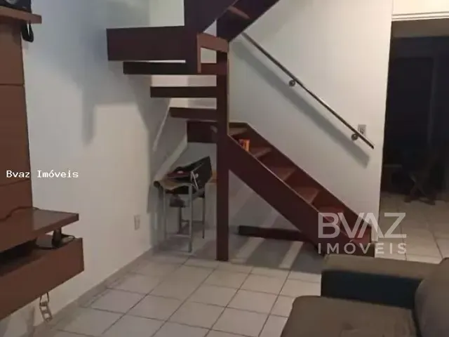 Casa com 80m² 2 quartos e 2 banheiros, à venda, no bairro Ogiva em Cabo Frio