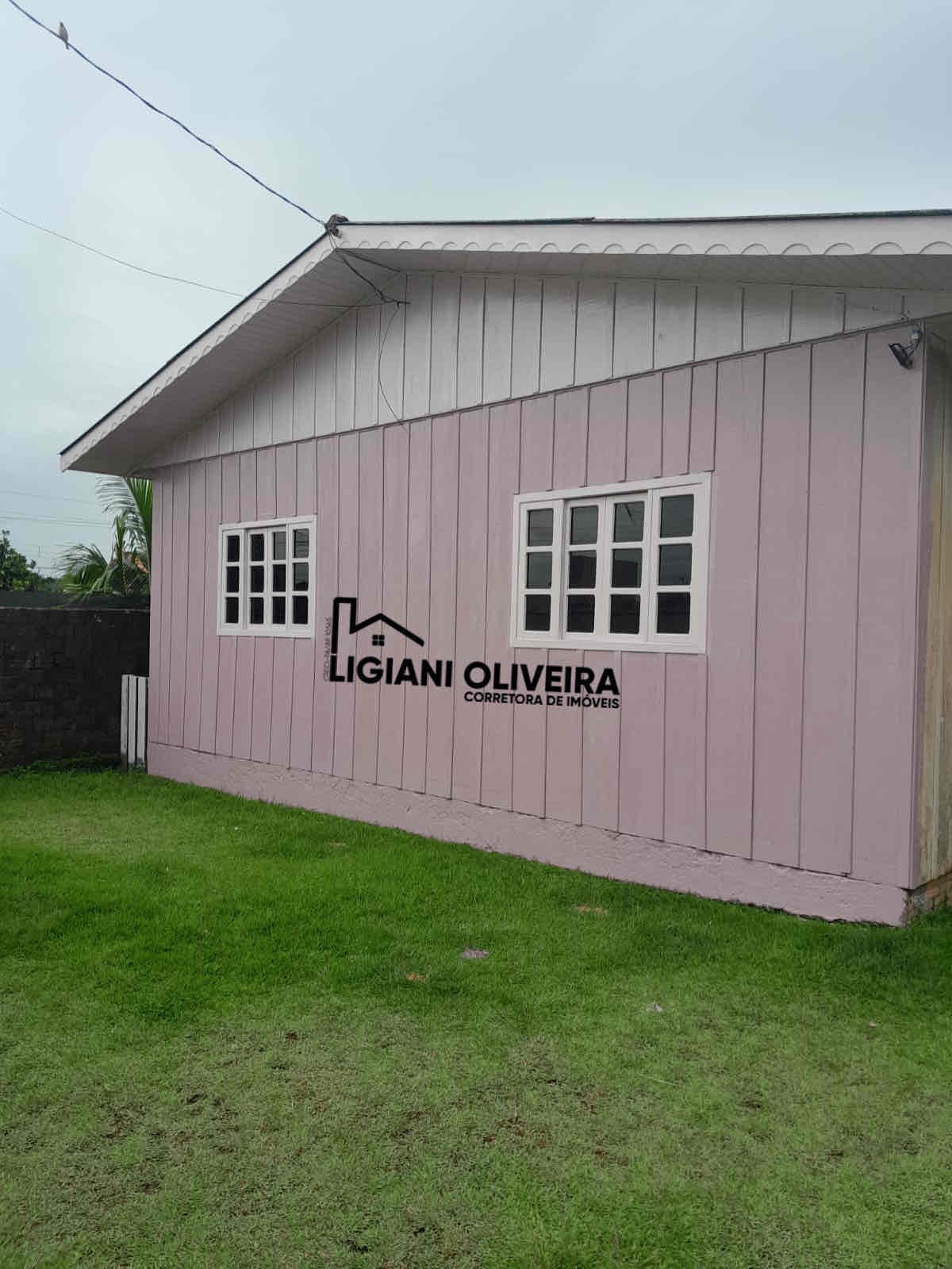 Casa à venda com 2 quartos, 96m² - Foto 1