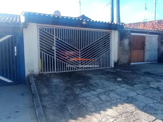 Casa com 125m² 3 quartos e 1 banheiro, à venda, no bairro Parque São Bento em Sorocaba