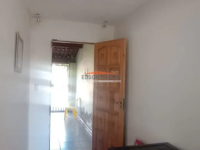 Casa com 125m² 3 quartos e 1 banheiro, à venda, no bairro Parque São Bento em Sorocaba