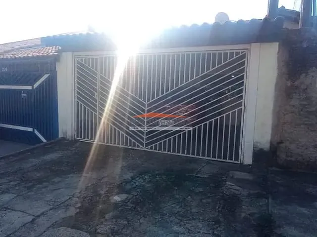 Casa com 125m² 3 quartos e 1 banheiro, à venda, no bairro Parque São Bento em Sorocaba
