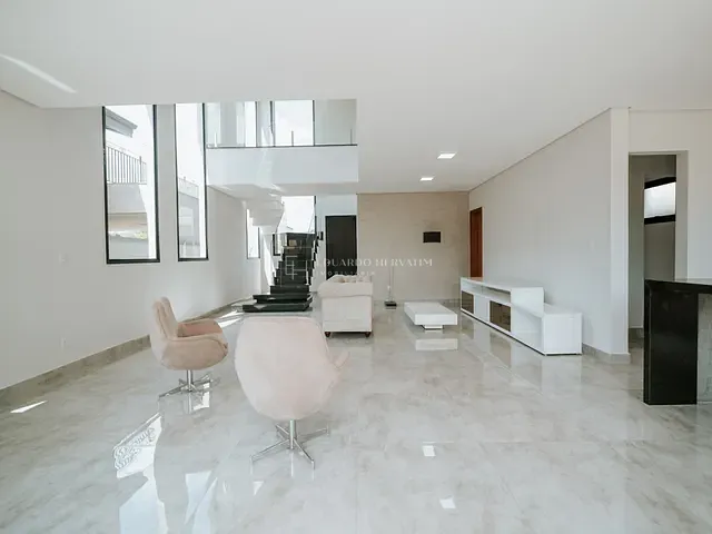Casa 3 quartos e 5 banheiros, à venda, no bairro Jardim Primaveira em Itupeva