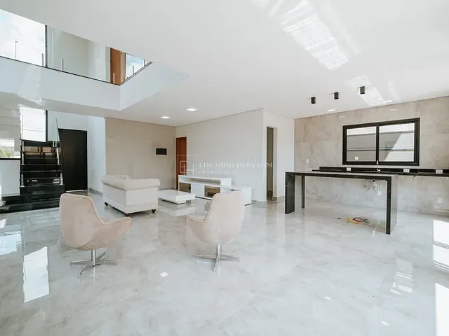 Casa 3 quartos e 5 banheiros, à venda, no bairro Jardim Primaveira em Itupeva