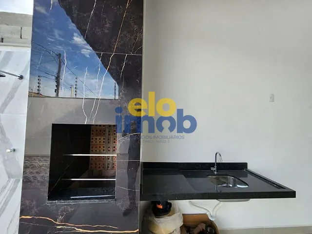 Casa com 138m² 3 quartos e 2 banheiros, à venda, no bairro Luiz Gonzaga em Caruaru