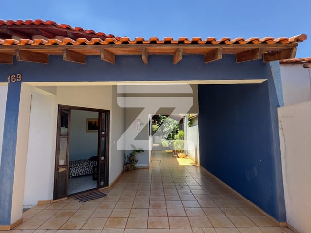 Casa com 360m² 5 quartos e 3 banheiros, à venda, no bairro Parque Alvorada em Dourados