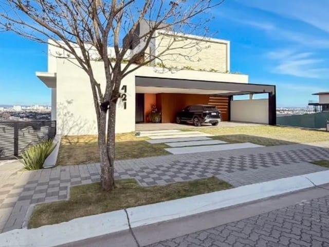 Casa com 900m² 4 quartos e 4 banheiros, à venda, no bairro Condomínio Reserva do Paratehy em São José dos Campos
