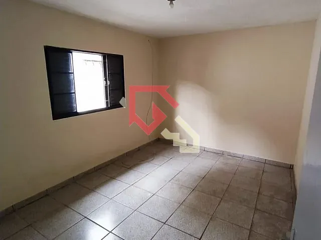 Casa 1 quarto e 1 banheiro, para alugar, no bairro Vila Assis Brasil em Mauá