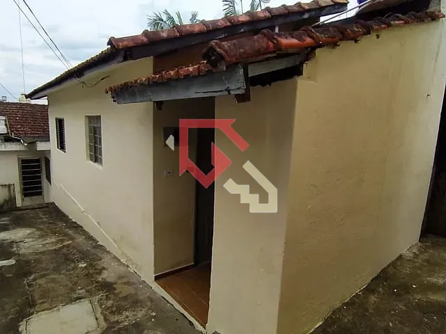 Casa 1 quarto e 1 banheiro, para alugar, no bairro Vila Assis Brasil em Mauá