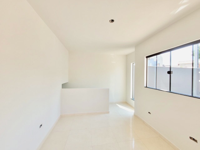Foto do Casa - Casa geminada (3 andares) à Venda, Jardim Continental, Londrina, PR | Gold PR - Negócios Imobiliários