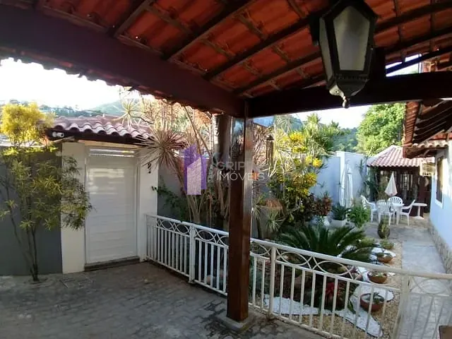 Casa 3 quartos e 1 banheiro, à venda, no bairro Maravista em Niterói