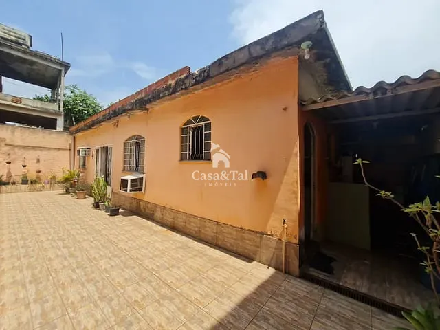 Casa 2 quartos e 1 banheiro, à venda, no bairro Vila Rosali em São João de Meriti