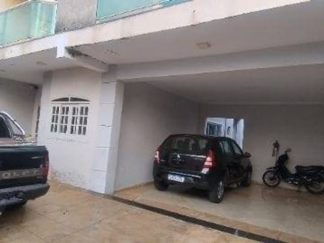 Casa 4 quartos e 4 banheiros, à venda, no bairro Parque Residencial Frezzarin em Santa Bárbara D'Oeste