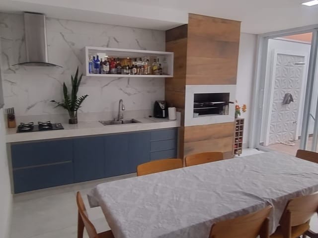 Casa 4 quartos e 4 banheiros, à venda, no bairro Parque Residencial Frezzarin em Santa Bárbara D'Oeste